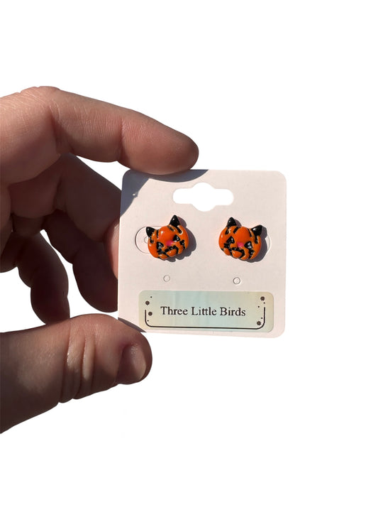 Kitty Pumpkin Studs