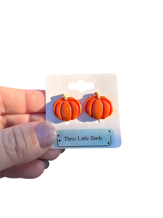 Pumpkin Studs