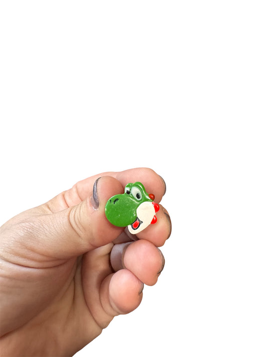 Y oshi Croc Charm