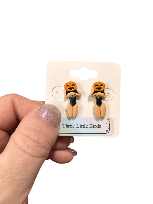 Lady With Pumpkin Studs